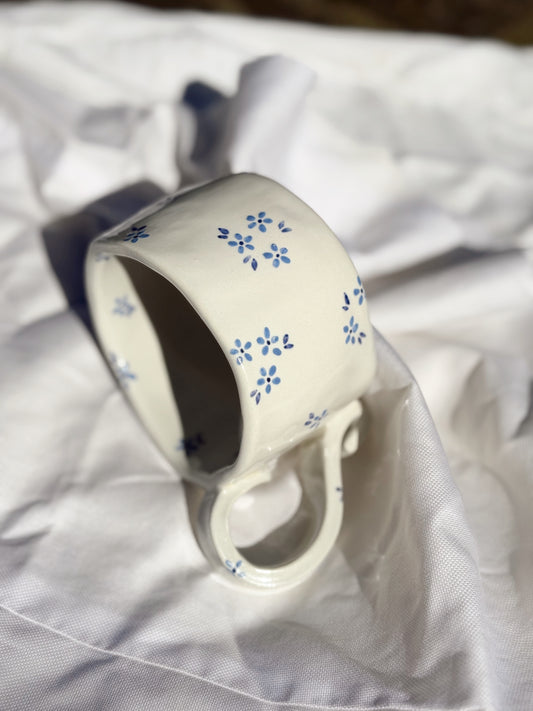 Little blue flowers Mug